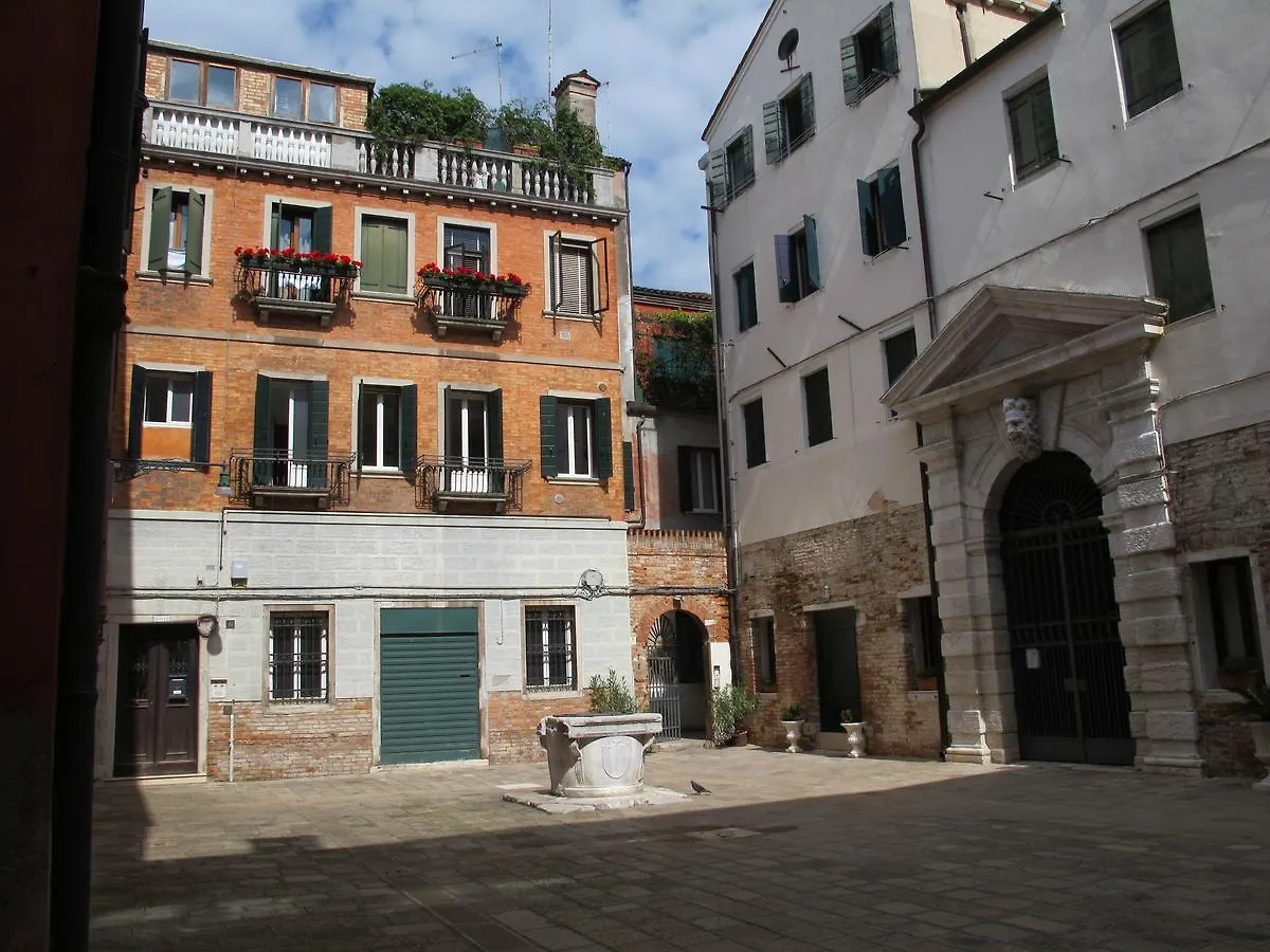 Ca' Michelangelo Apartman Velence